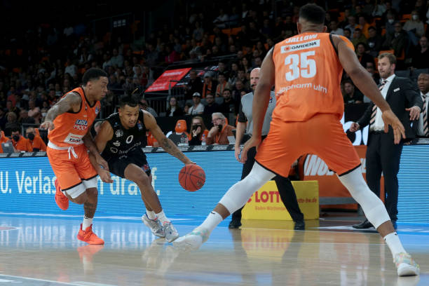 契与无与伦 契与无与伦